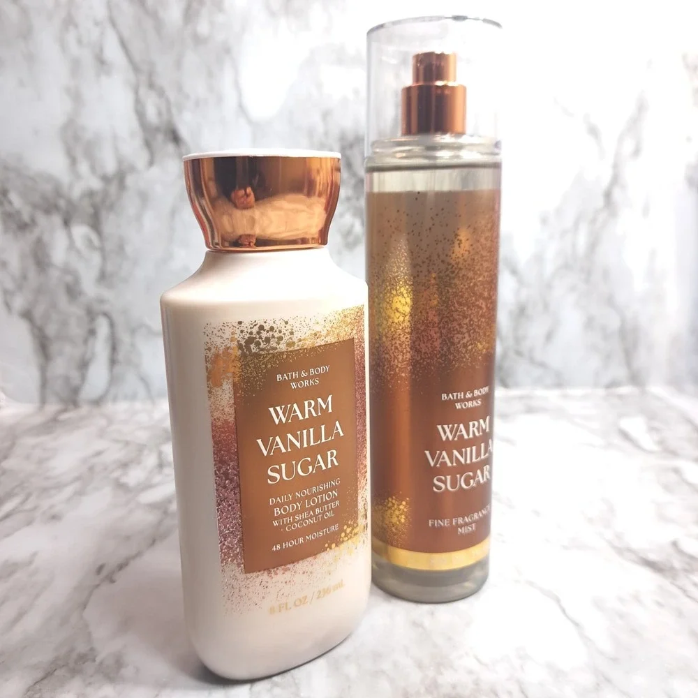Bath & Body Works Set of 2 WARM VANILLA SUGAR‎ Fine Fragrance Mist & Body Lotion